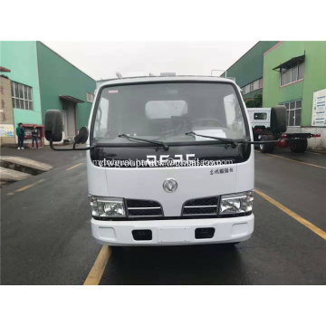 Dongfeng 4x2 suction truck with rear roller brush